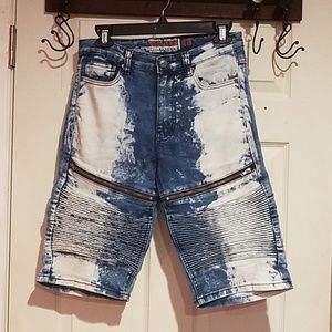 NWOT boys distressed Jean shorts